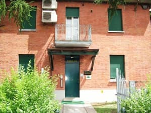 thumbnail: Exterior