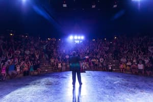 thumbnail: Theater show