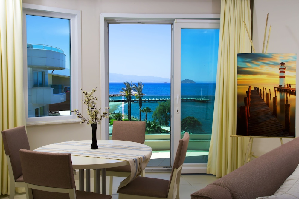 Beach/ocean view