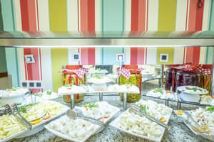 thumbnail: Breakfast buffet