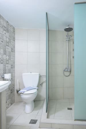 thumbnail: Bathroom