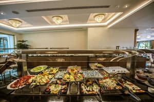 thumbnail: Buffet
