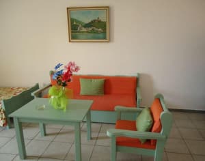 thumbnail: General view