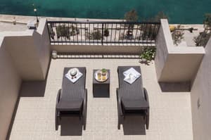 thumbnail: Terrace