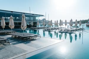 thumbnail: Pool