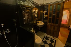 thumbnail: Bathroom