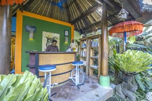thumbnail: Terrace/patio