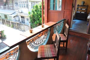 thumbnail: Interior detail