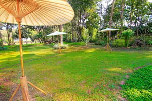 thumbnail: Exterior