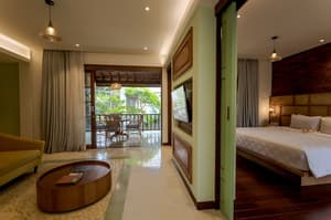 thumbnail: Living area