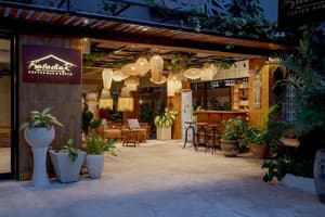 thumbnail: Restaurant