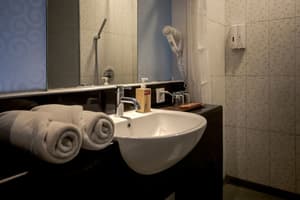 thumbnail: Bathroom