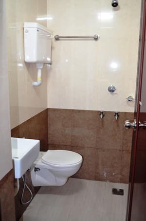thumbnail: Bathroom