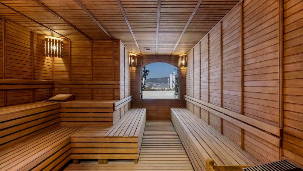 Swimming pool-spa