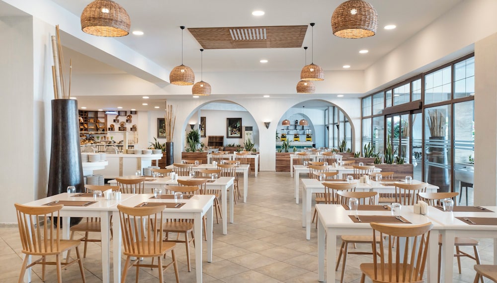 Restaurant-cafeteria