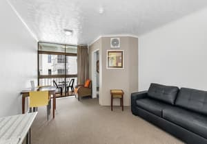 thumbnail: Interior
