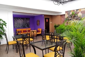 thumbnail: Breakfast area