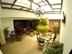 thumbnail: Breakfast area