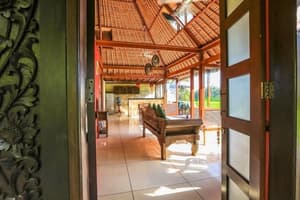 thumbnail: Terrace/patio