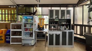 thumbnail: Snack bar