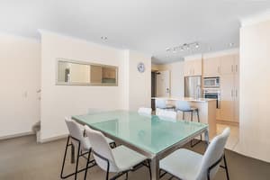thumbnail: In-room dining