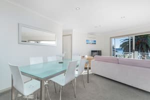 thumbnail: In-room dining