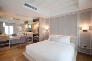 thumbnail: Room