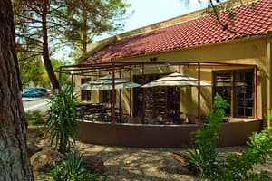 thumbnail: Restaurant