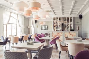 thumbnail: Dining