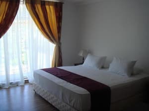 thumbnail: General view