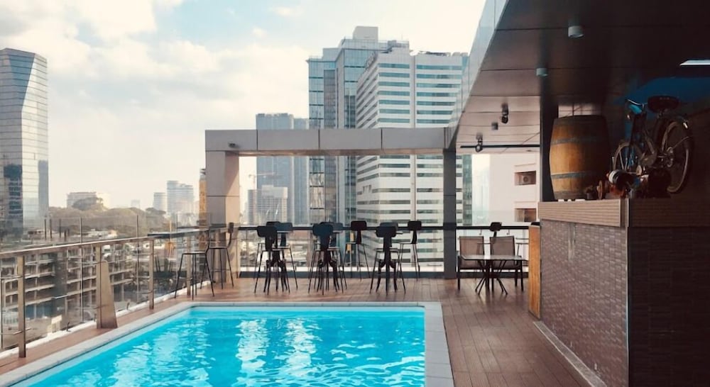 Rooftop pool