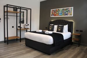 thumbnail: Room