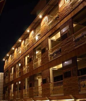 thumbnail: Exterior