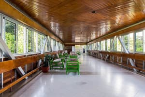 thumbnail: Interior detail