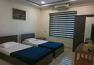 thumbnail: Room