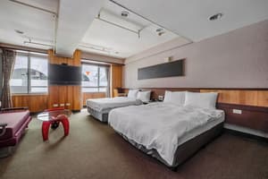 thumbnail: Room
