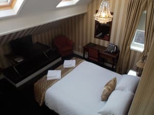 thumbnail: Room
