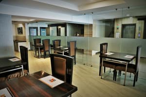 thumbnail: Restaurant