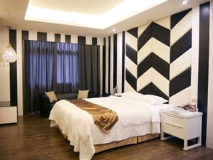 thumbnail: Room amenity
