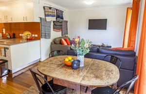 thumbnail: In-room dining