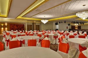 thumbnail: Banquet hall