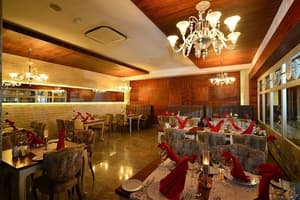 thumbnail: Restaurant