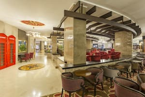 thumbnail: Lobby sitting area