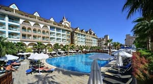 thumbnail: Outdoor pool