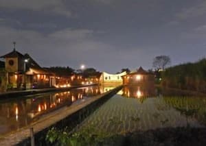 thumbnail: Front of property
