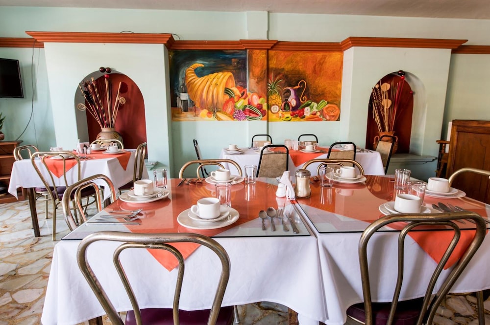 Restaurant-cafeteria