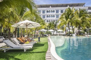 thumbnail: Outdoor pool