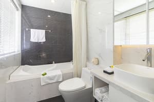 thumbnail: Bathroom
