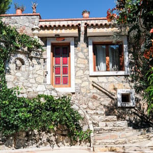 thumbnail: Exterior