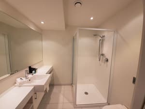 thumbnail: Bathroom sink